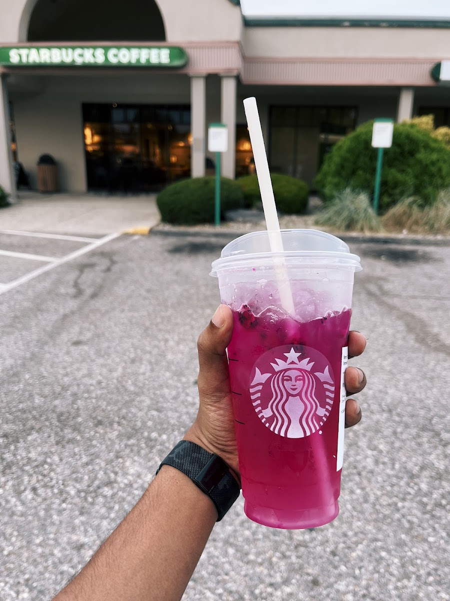 Starbucks Photo 6
