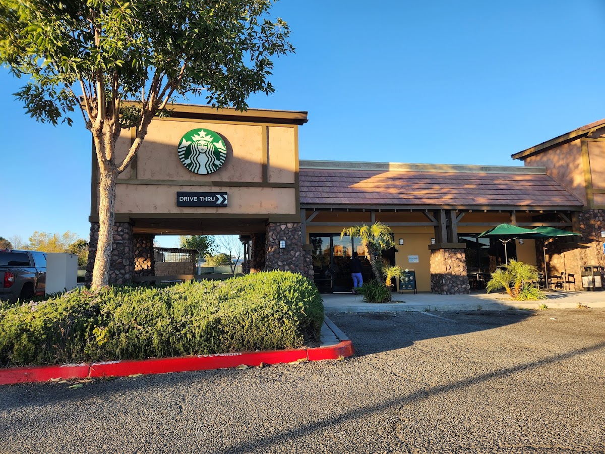 Starbucks Photo 1