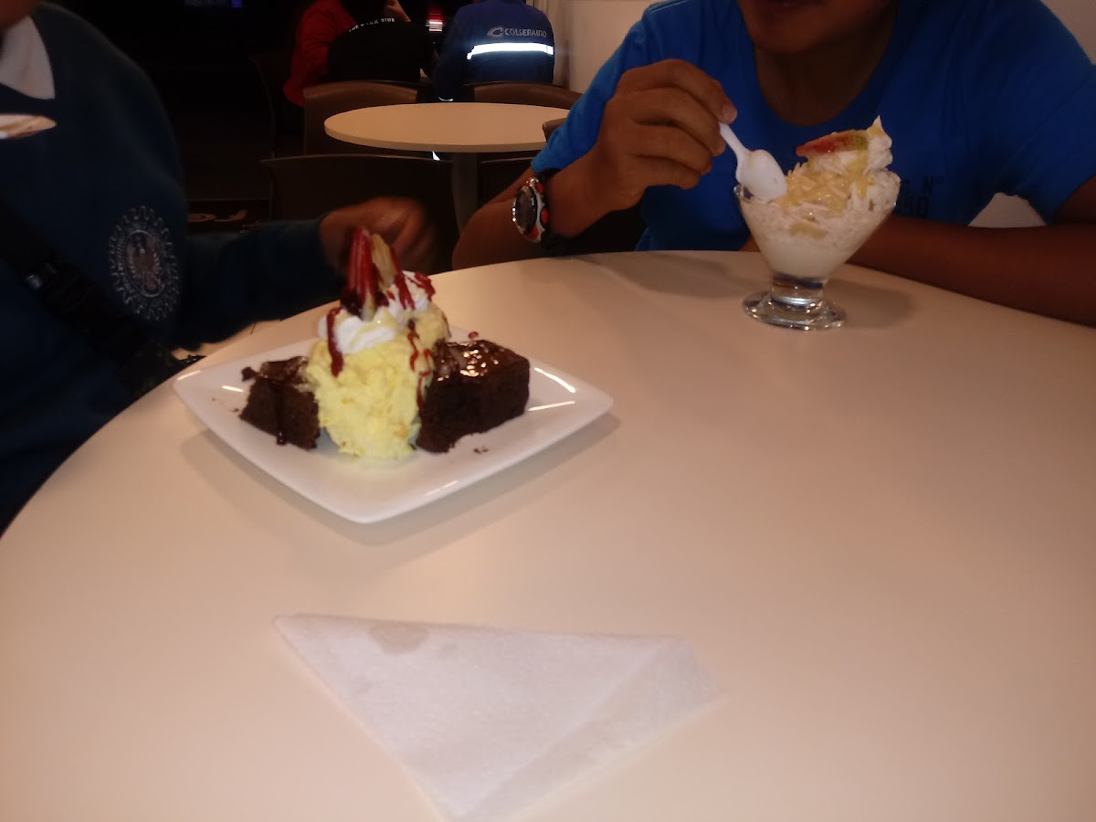 Heladeria Nayfe Photo 10