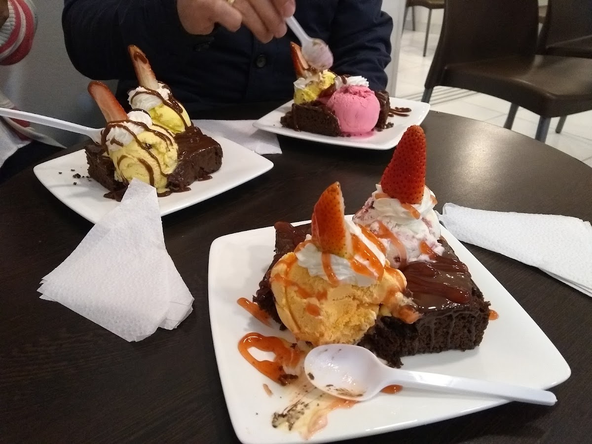 Heladeria Nayfe Photo 6