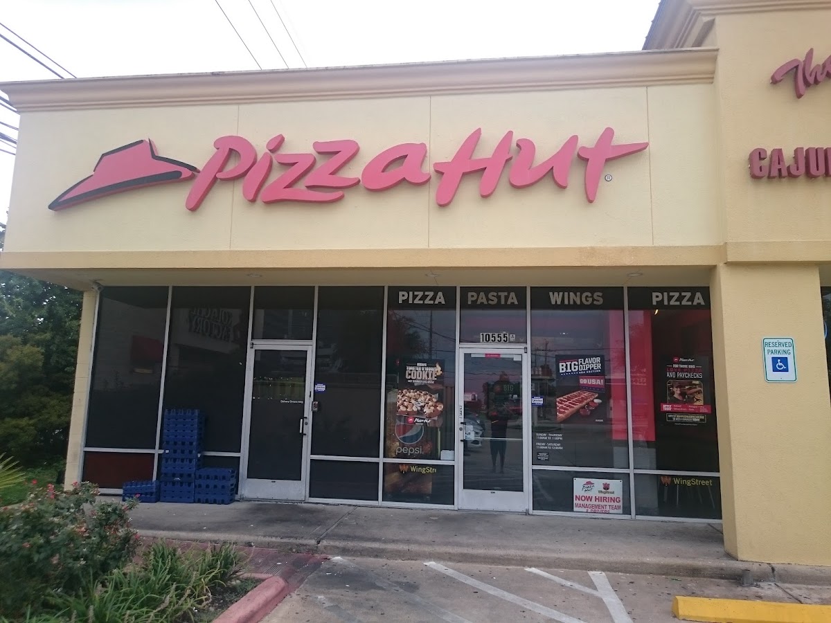 Pizza Hut