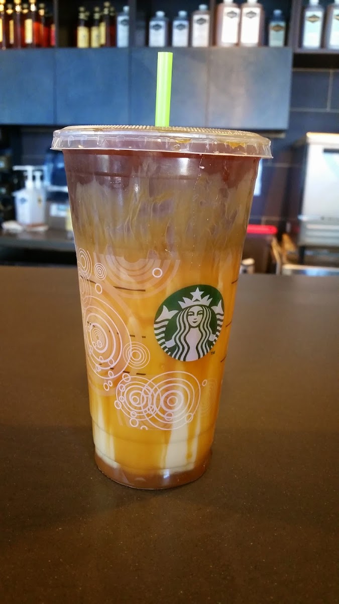 Starbucks Photo 5