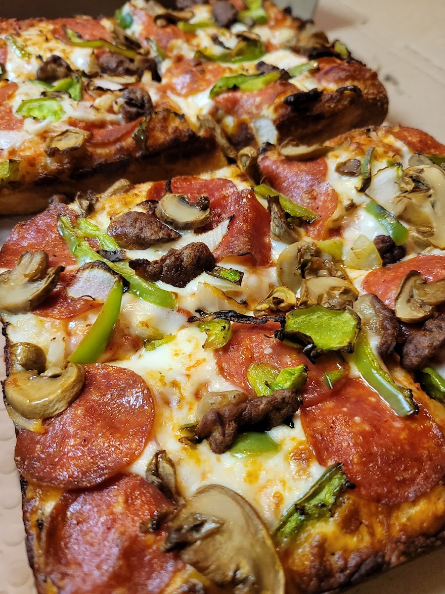 Little Caesars Pizza Photo 8