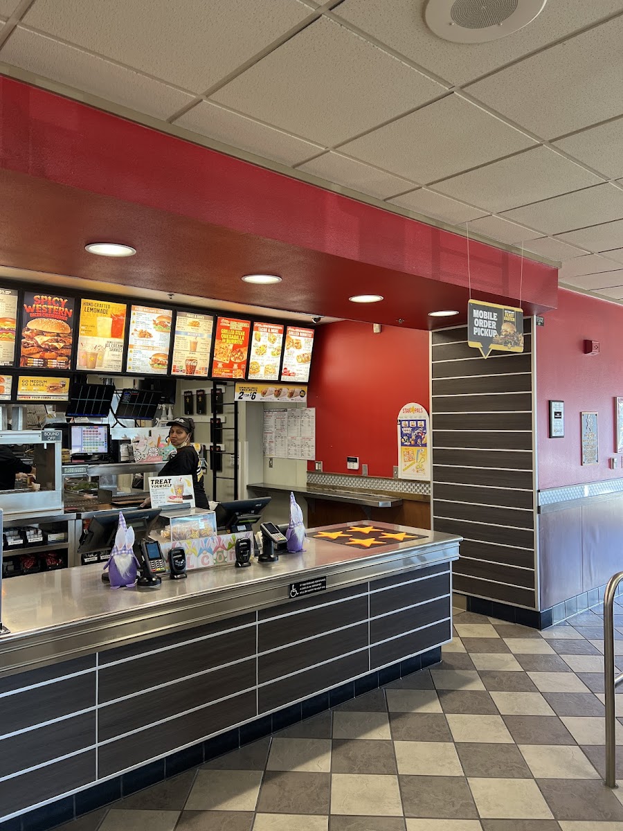 Carl's Jr. Photo 10