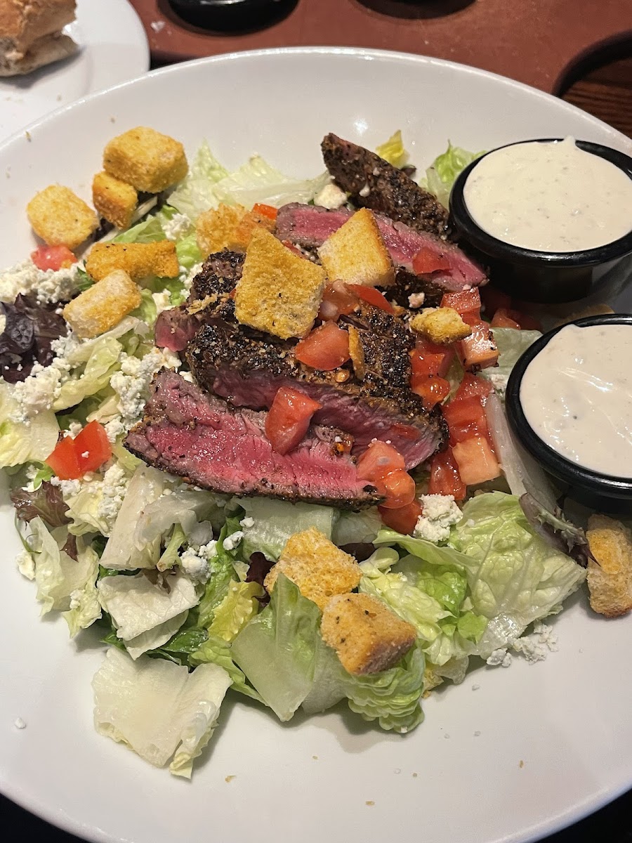 LongHorn Steakhouse Photo 4