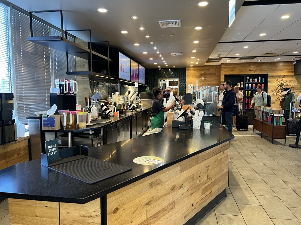 Starbucks Photo 4