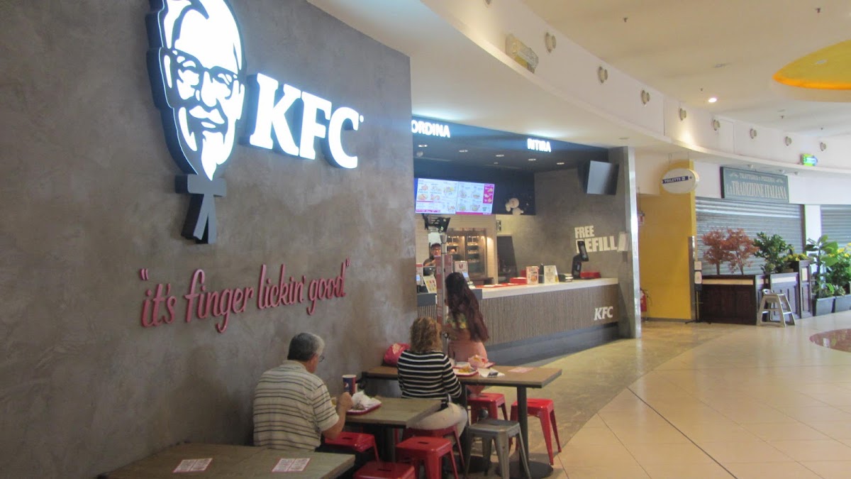 KFC Photo 10