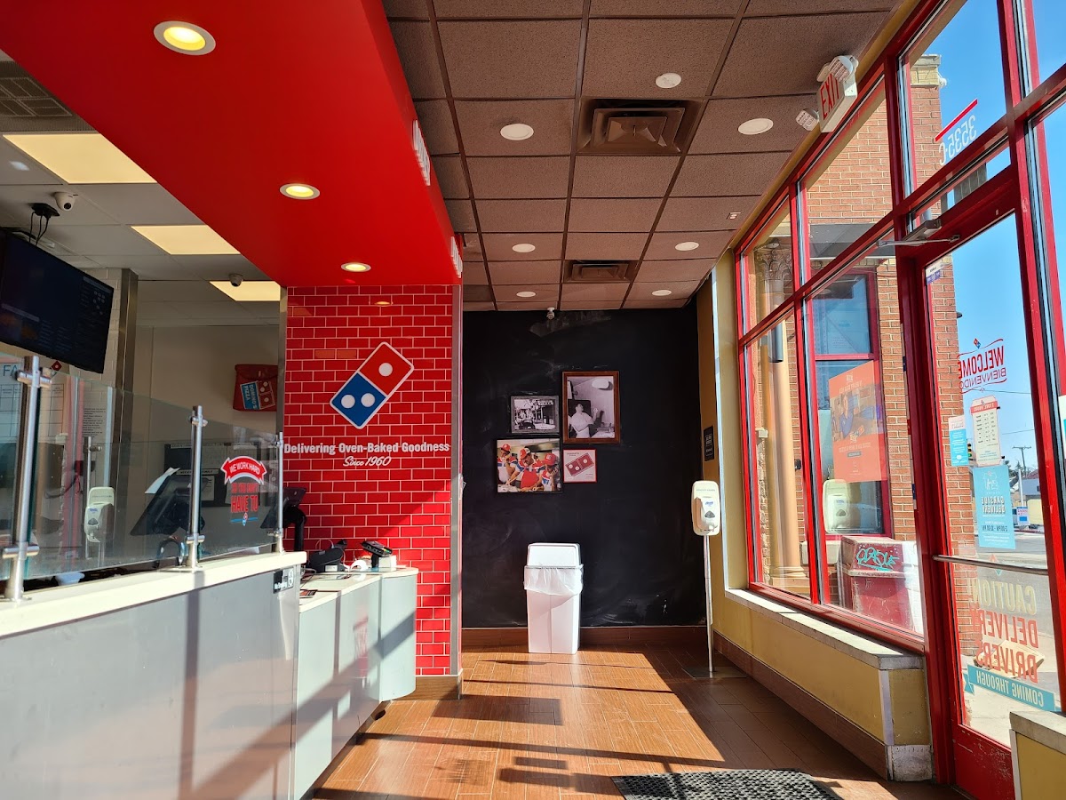 Domino's Pizza