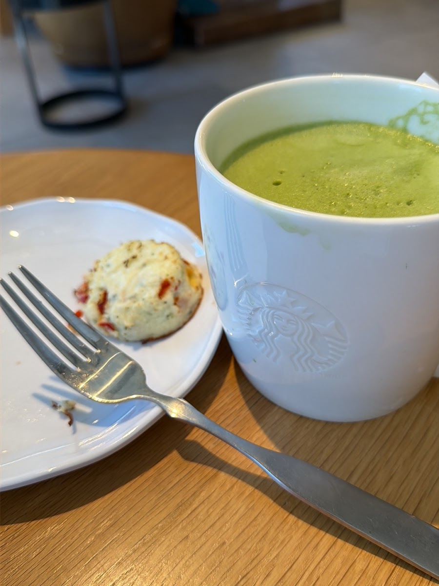 Starbucks Photo 8