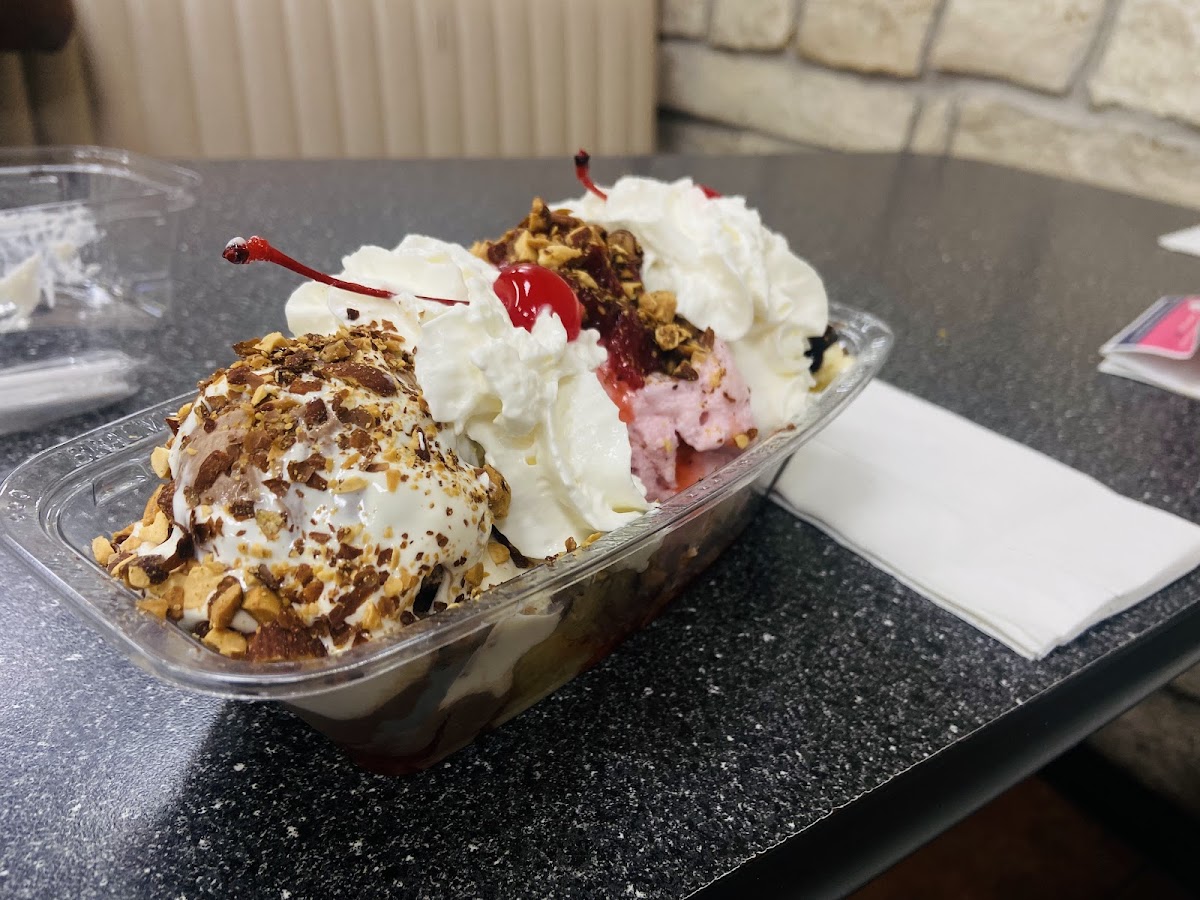 Braum's Ice Cream & Dairy Store Photo 3