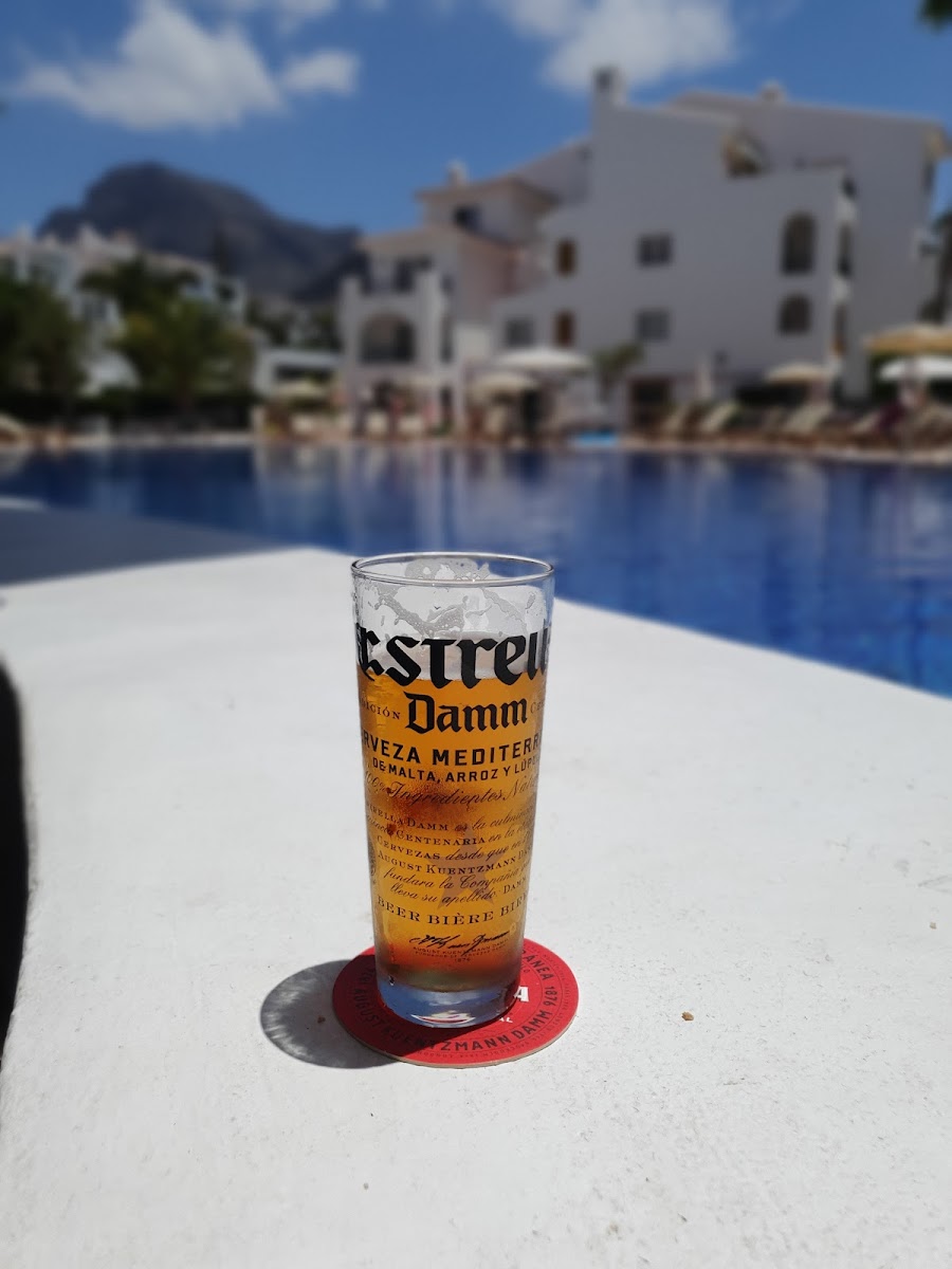 Torviscas Pool Bar / Restaurant Photo 9