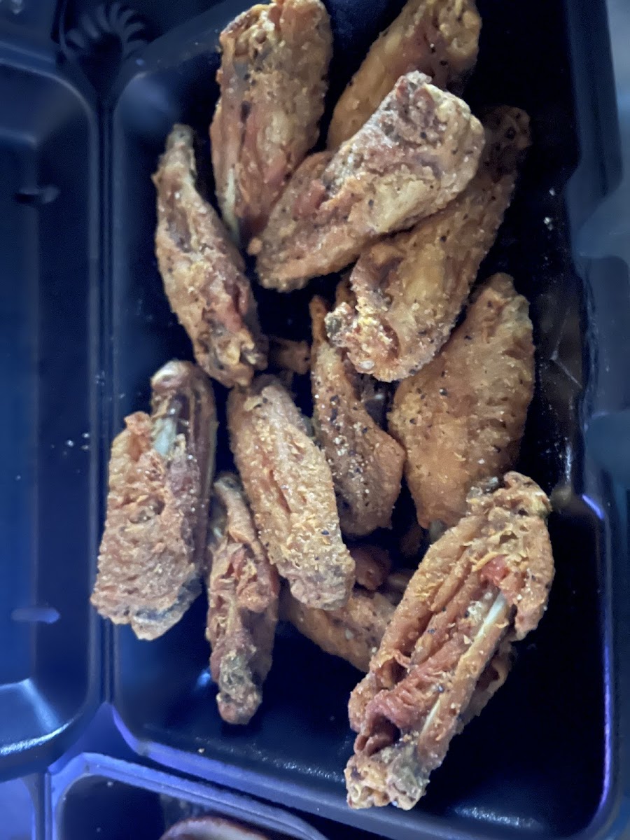 Wingstop Photo 8