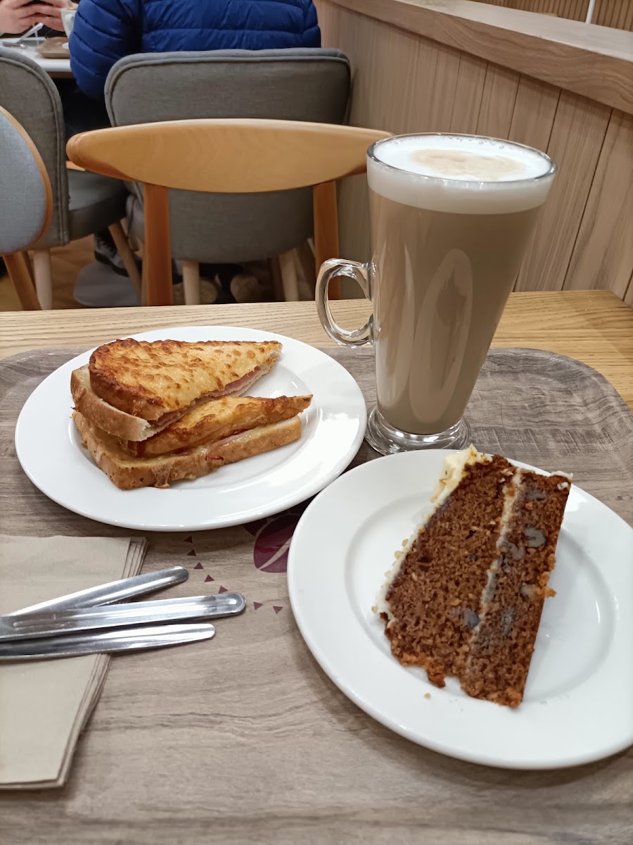 Costa Coffee Photo 8