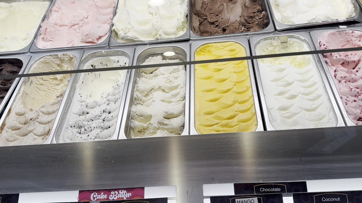 Cold Stone Creamery Photo 2