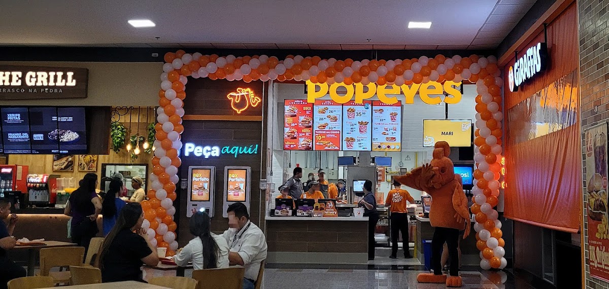 Popeyes Louisiana Kitchen Photo 10