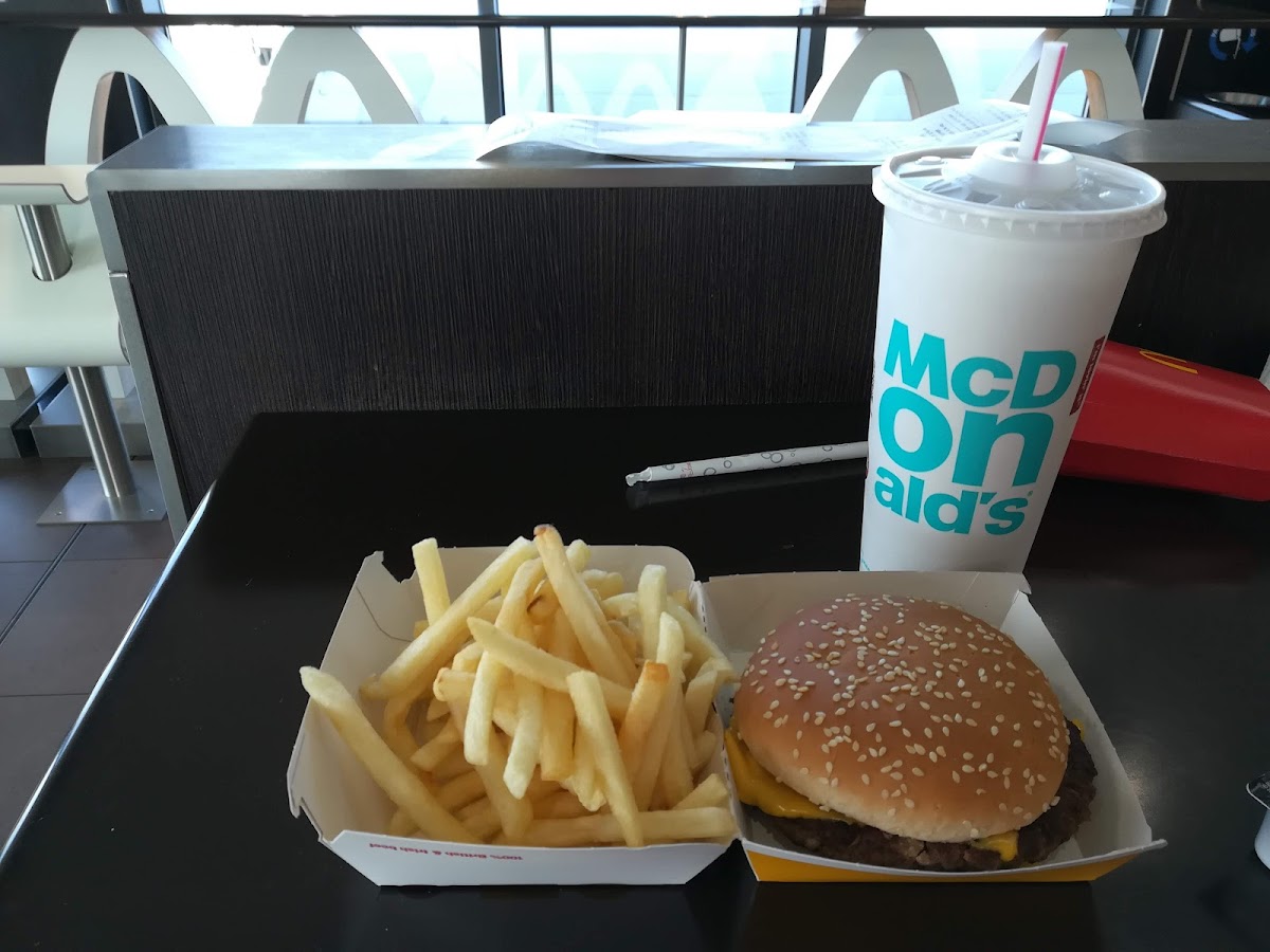 McDonald's Photo 6