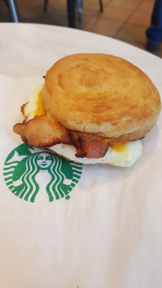 Starbucks Photo 7