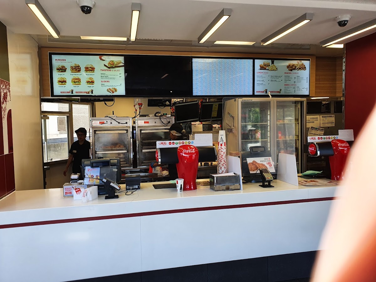 KFC Photo 5