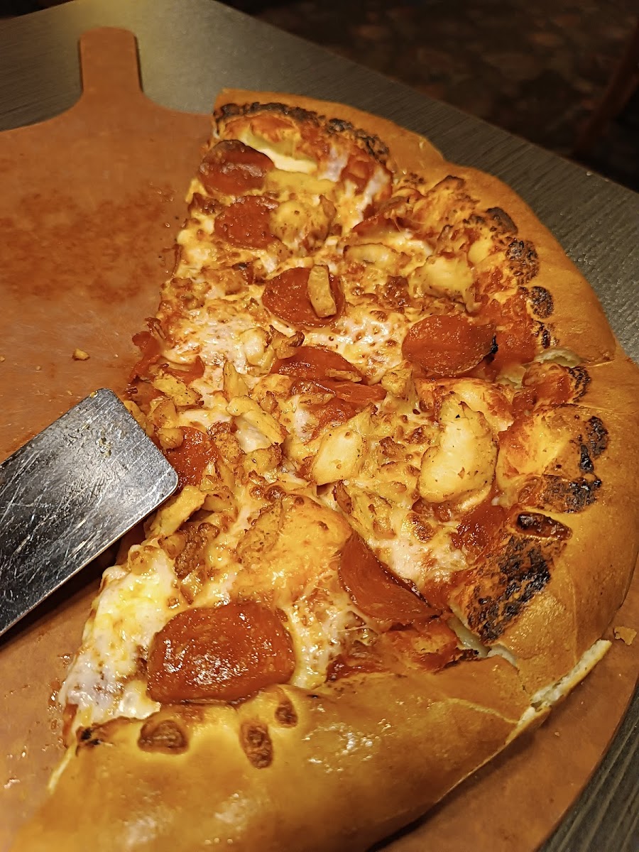 Pizza Hut Photo 8