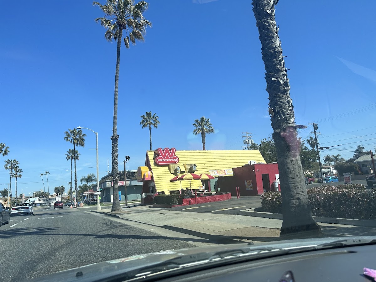 Wienerschnitzel Photo 4
