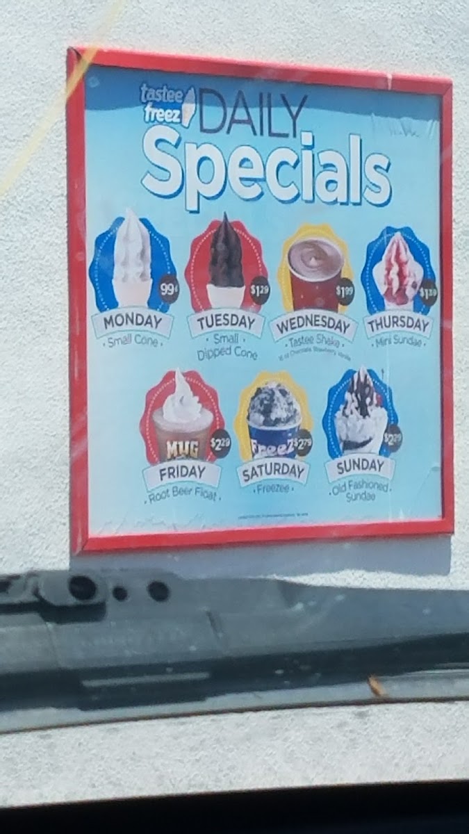 Wienerschnitzel Photo Menu 2
