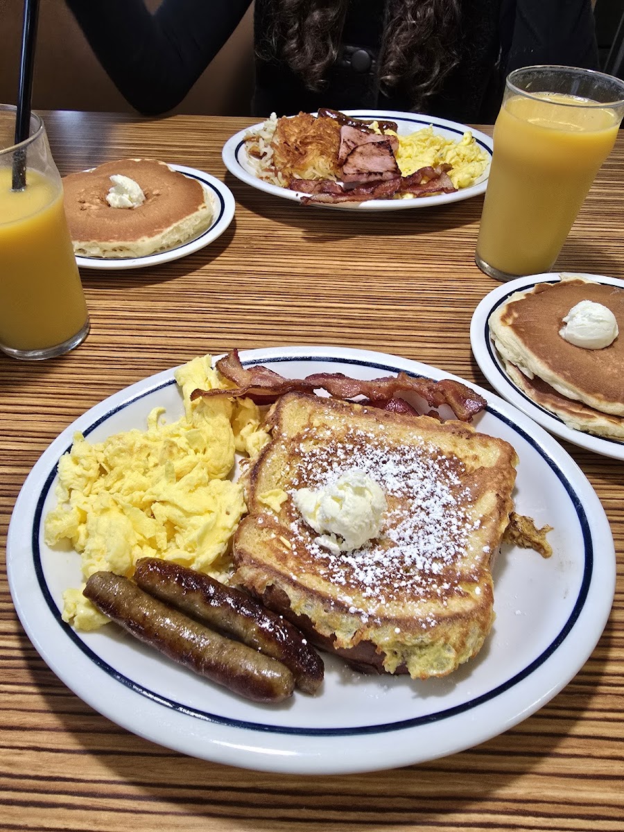 IHOP Photo 4