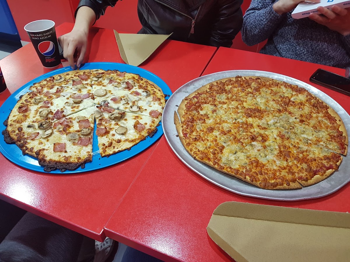 Domino's Pizza Photo 6