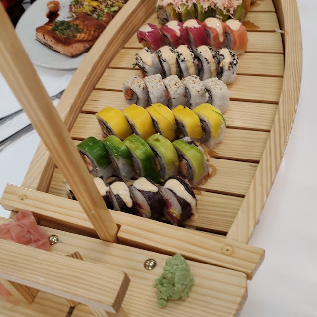 Barco Sushi Deluxe