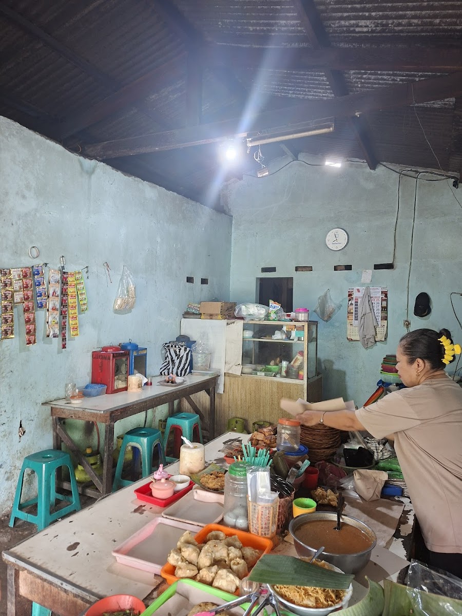 Nasi Pecel Dan Soto Photo 4