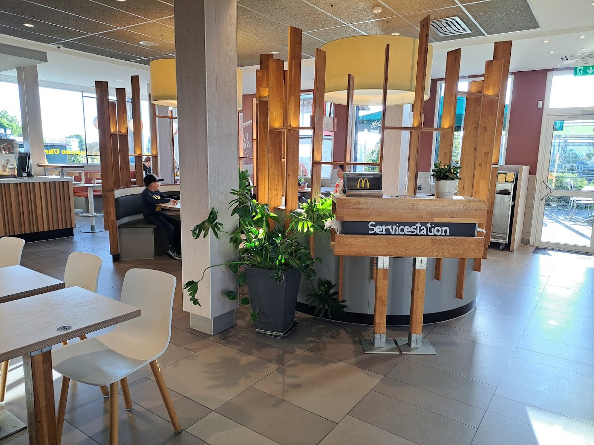 McDonald's Photo 4