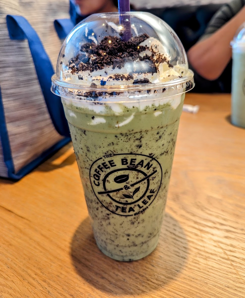 The Coffee Bean & Tea Leaf Photo 7