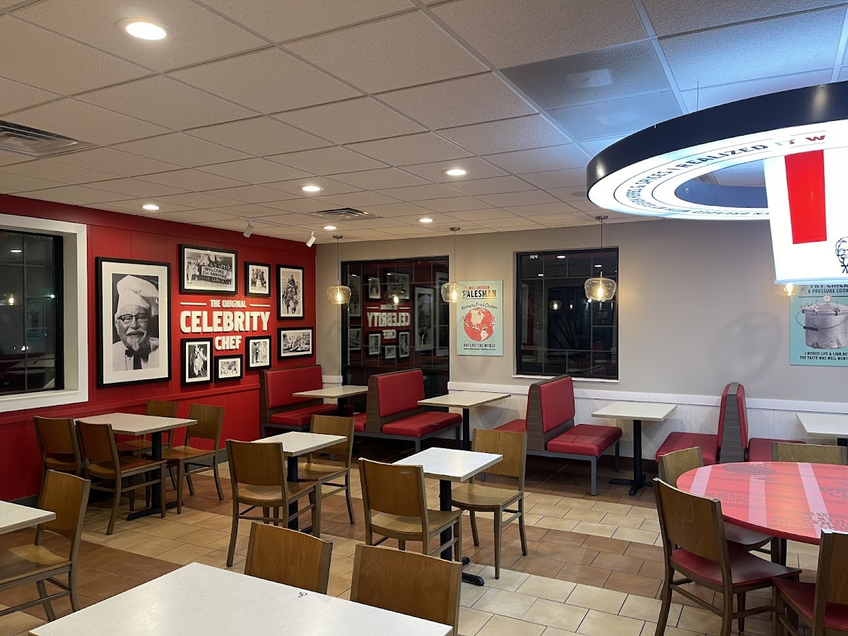 KFC Photo 10