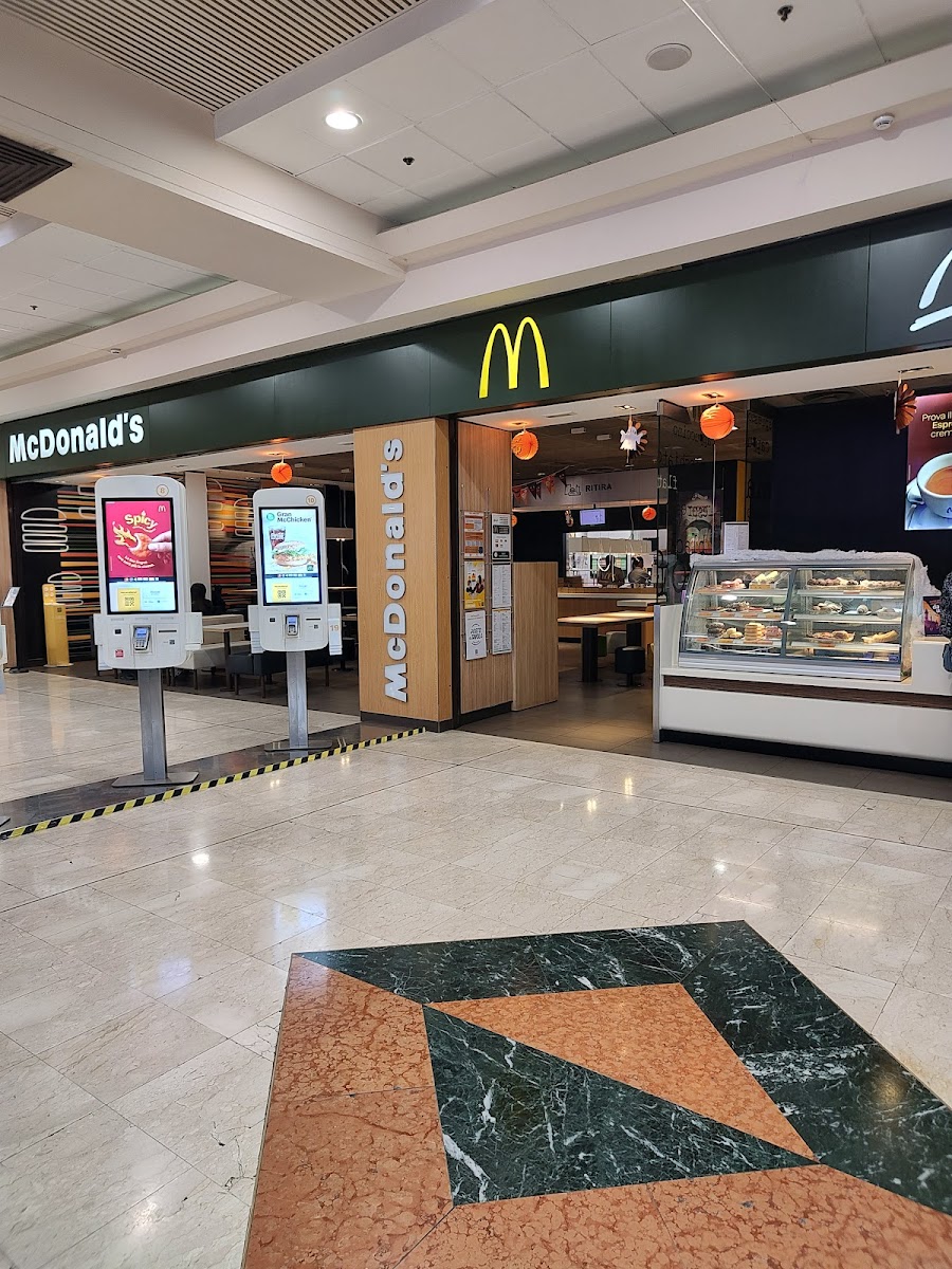 McDonald's Photo 4