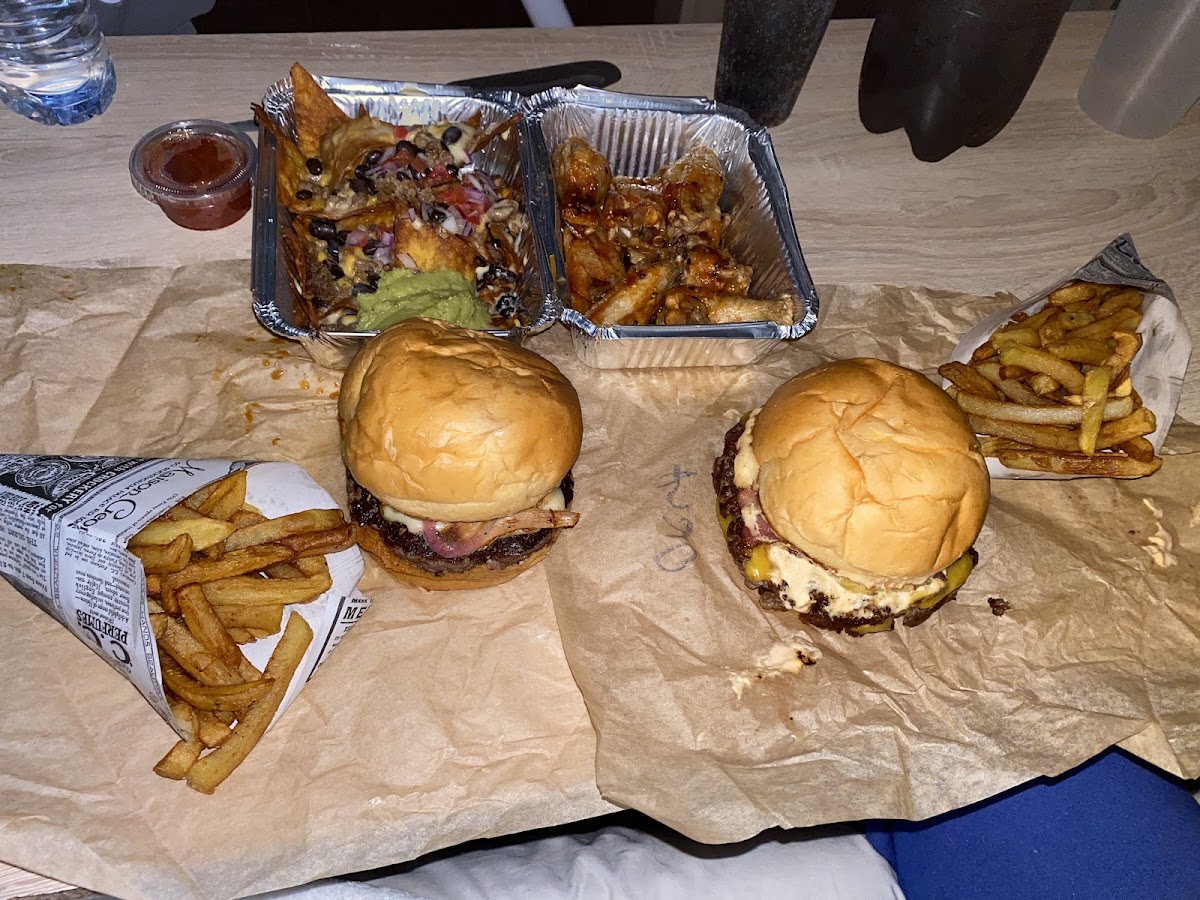 Burgersia Photo 6