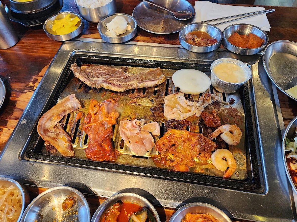 DAE GEE KOREAN BBQ Photo 4