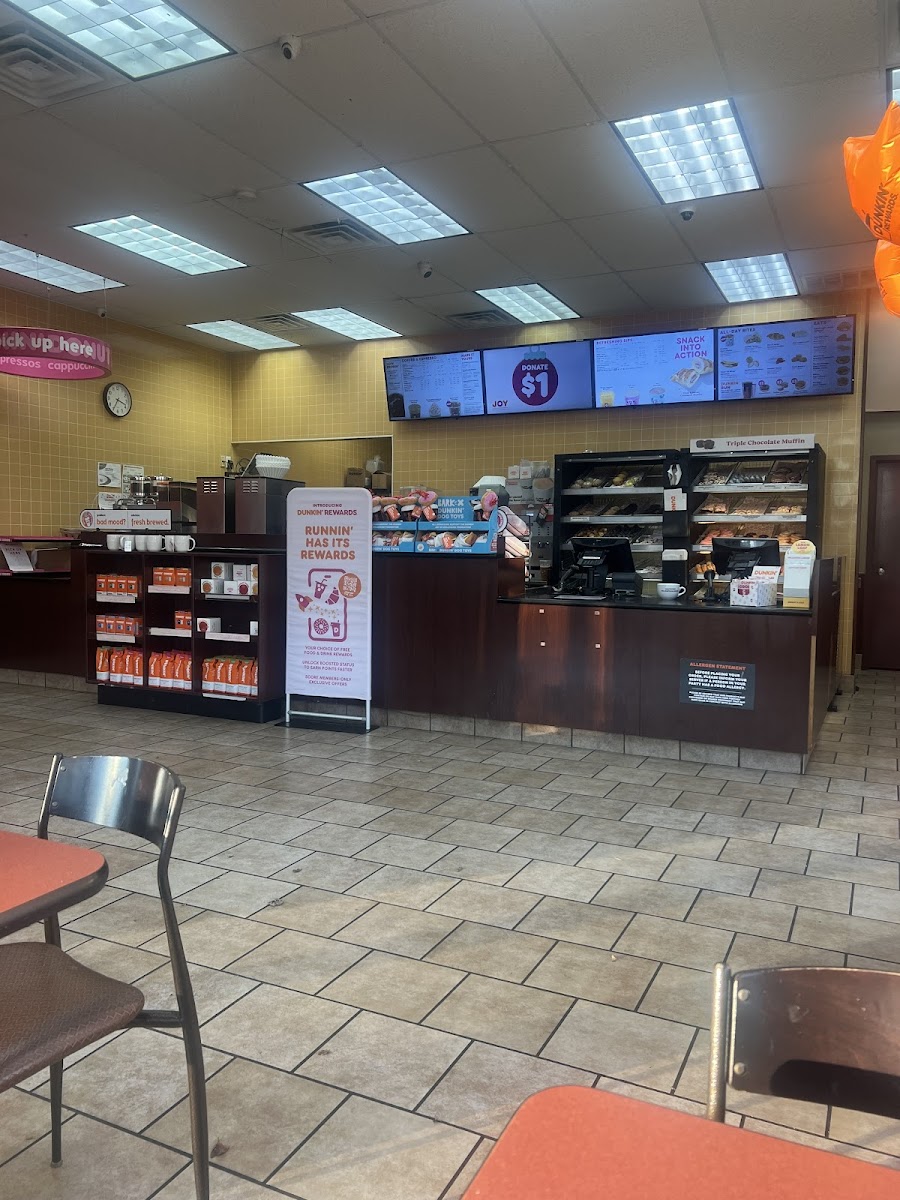 Dunkin' Photo 6
