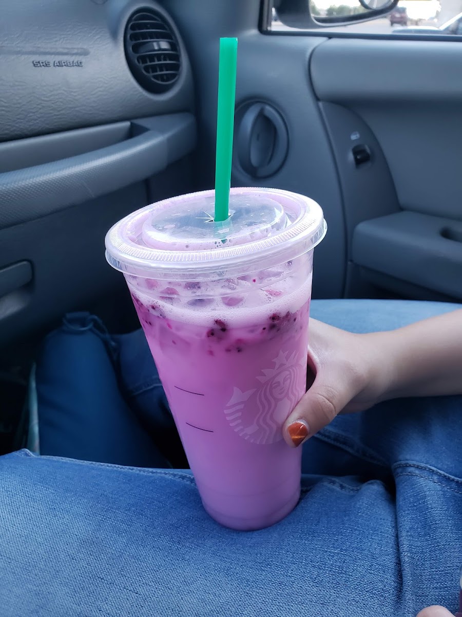 Starbucks Photo 5
