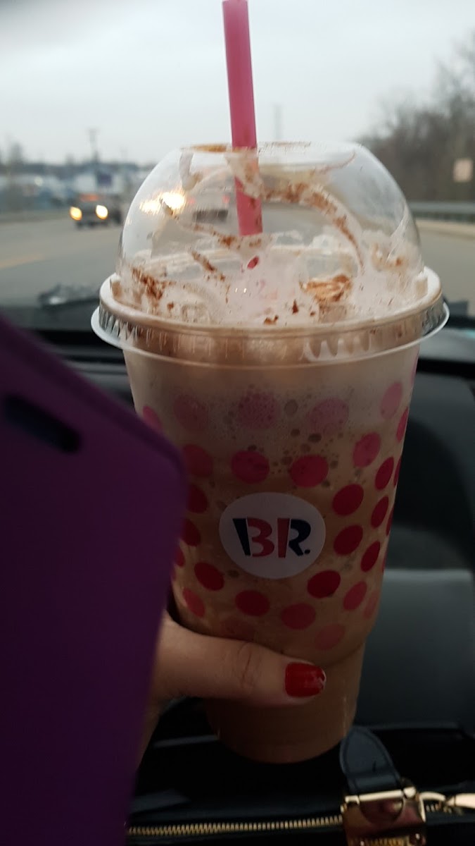 Baskin-Robbins Photo 9