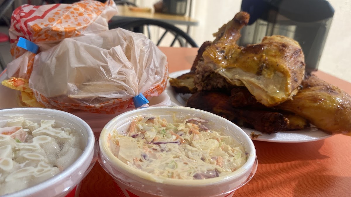 El Pollo Loco Photo 8