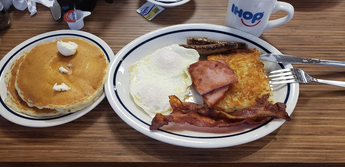 IHOP Photo 3