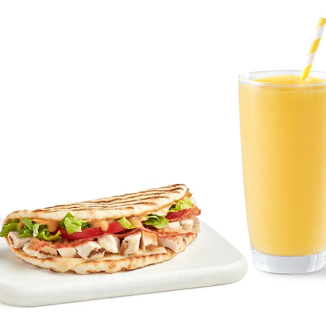 Smoothie and a Flatbread