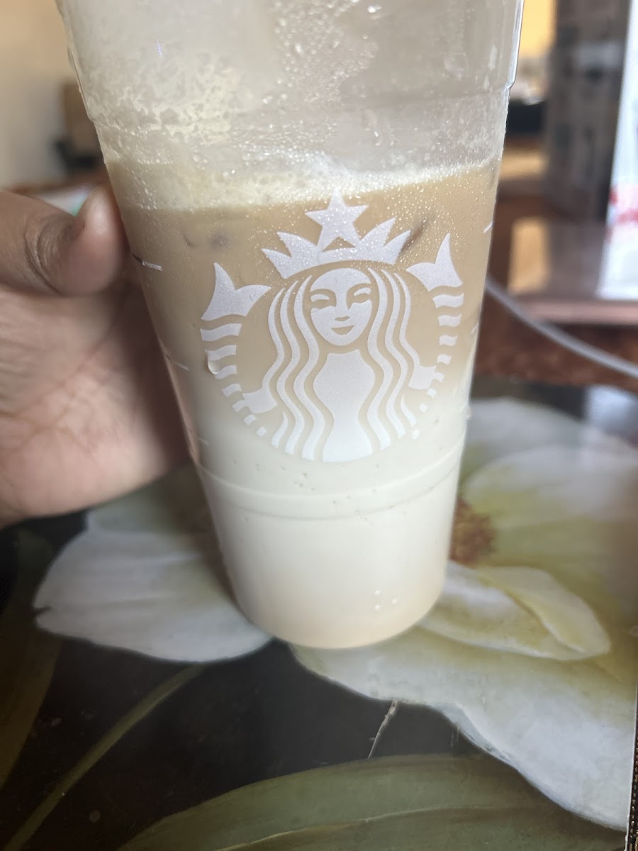 Starbucks Photo 3
