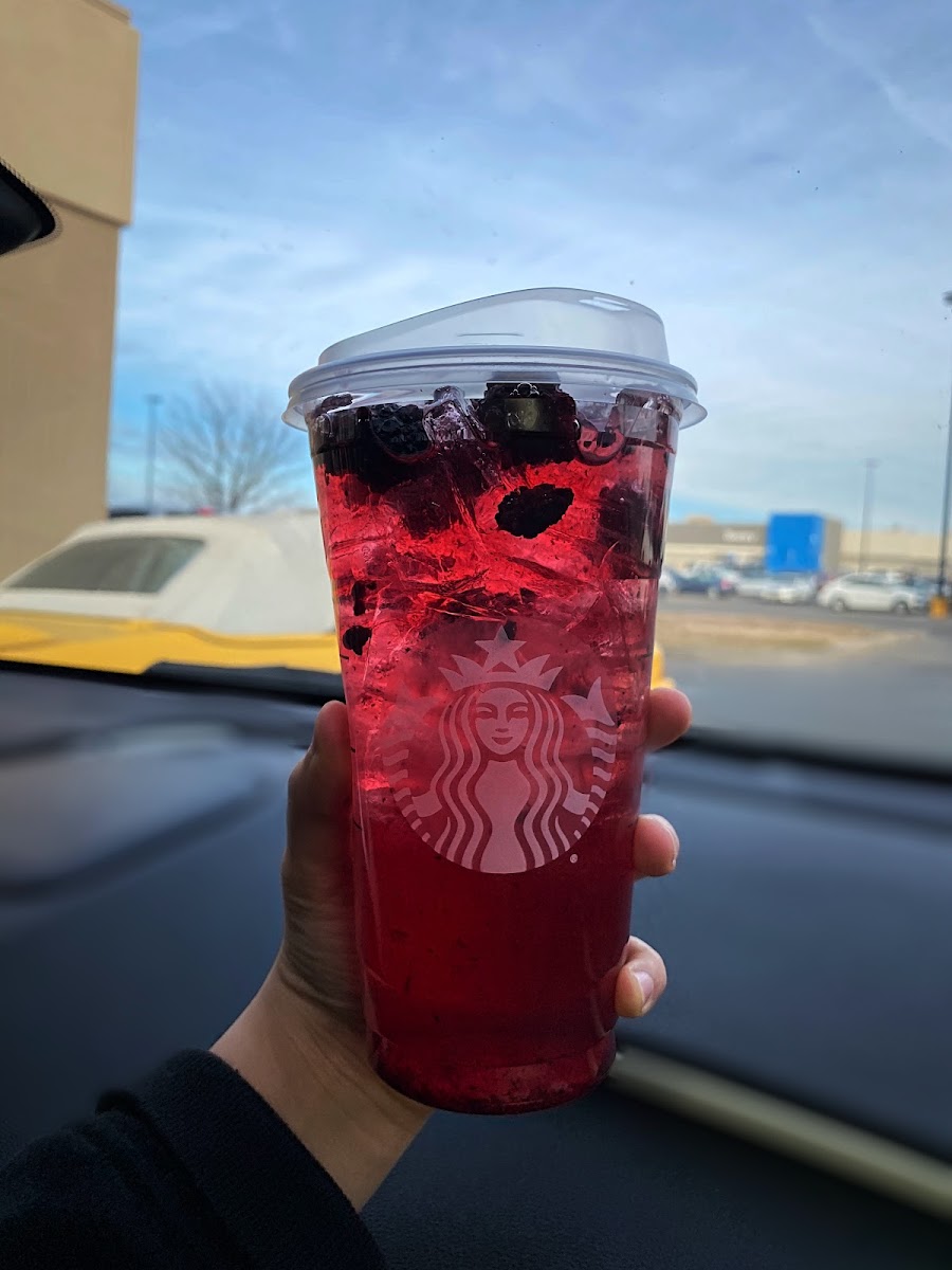 Starbucks Photo 6