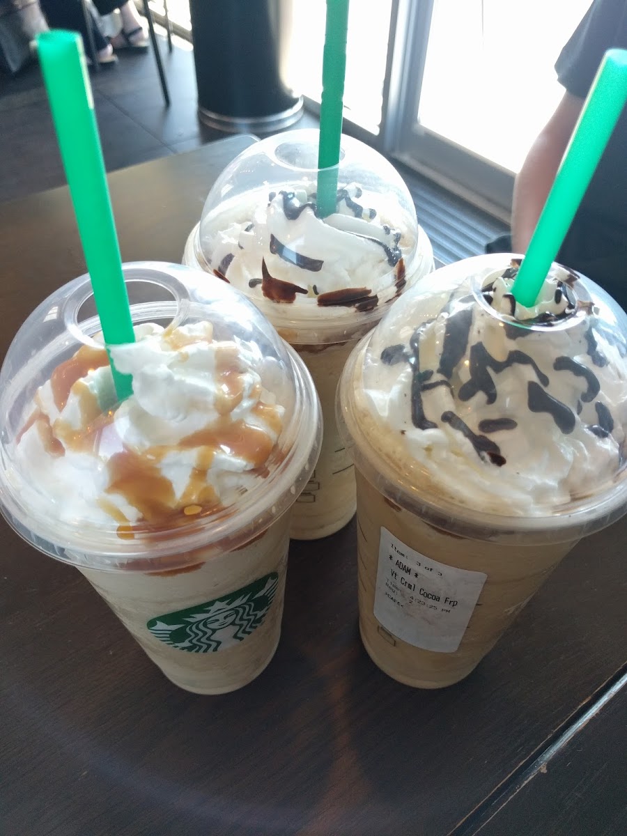 Starbucks Photo 9