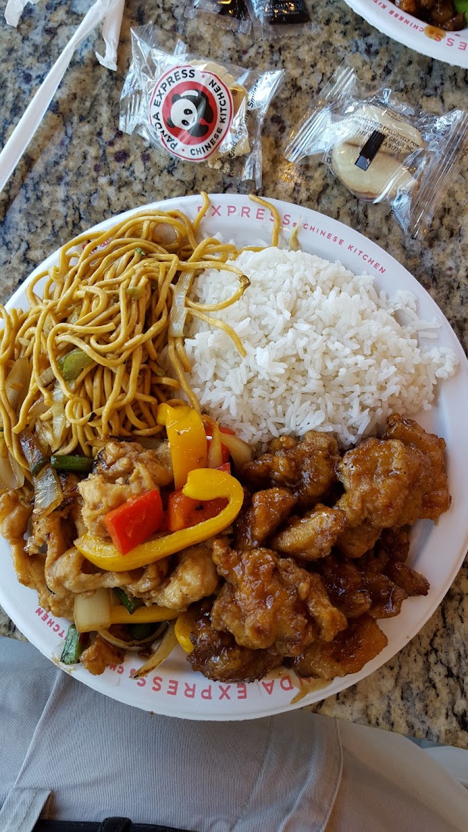 Panda Express Photo 5