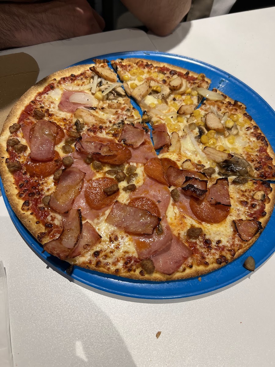 Domino's Pizza Photo 3