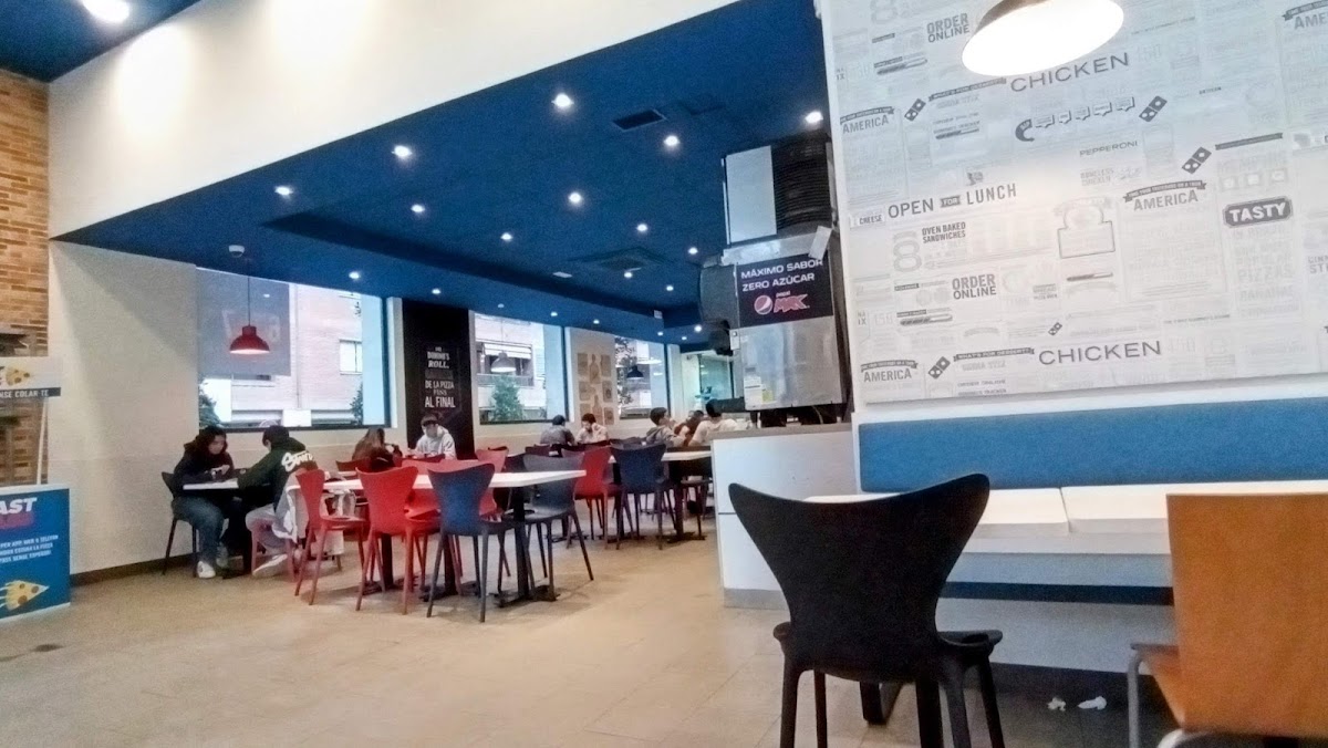 Domino's Pizza Photo 9