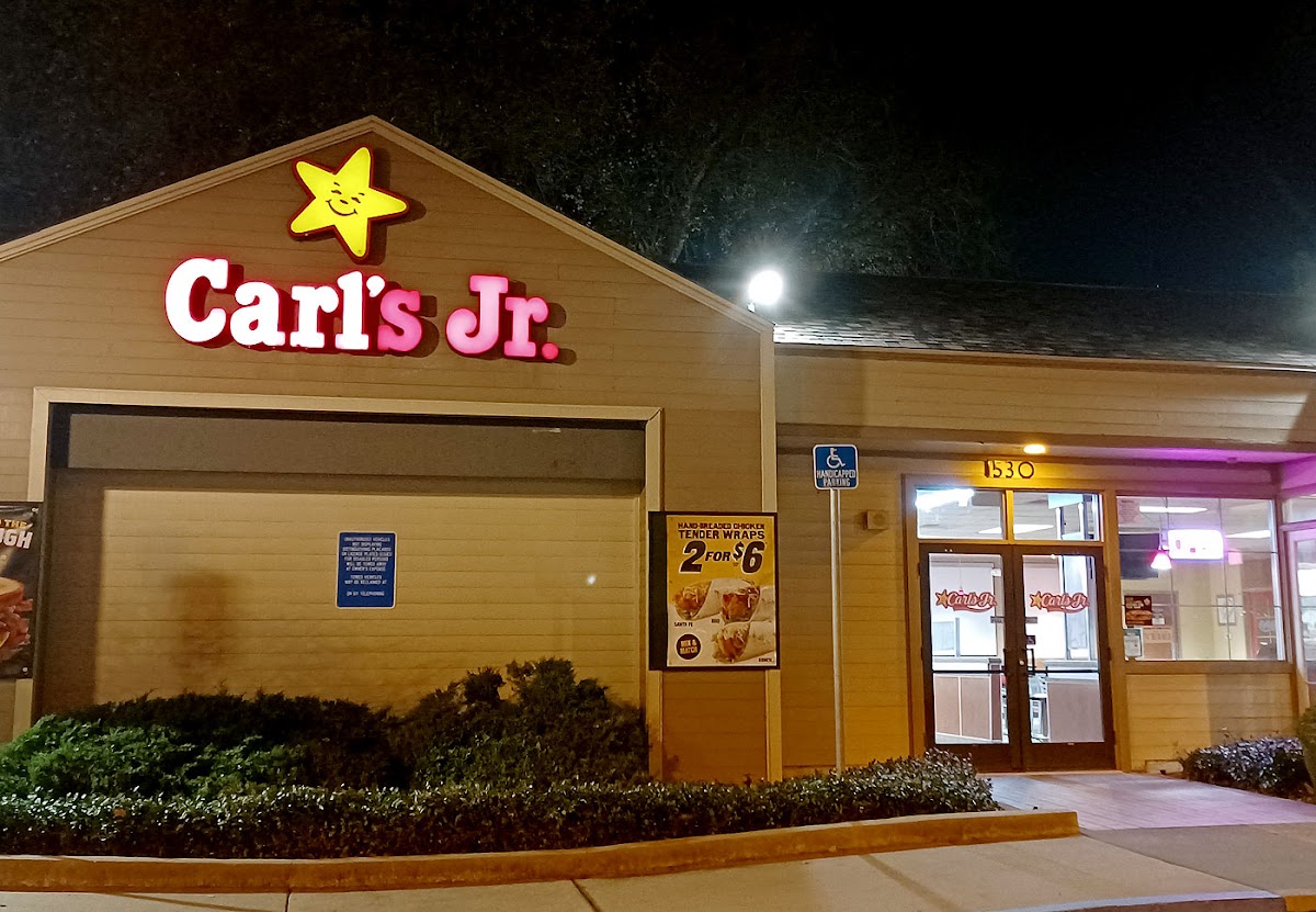 Carl's Jr. Photo 3