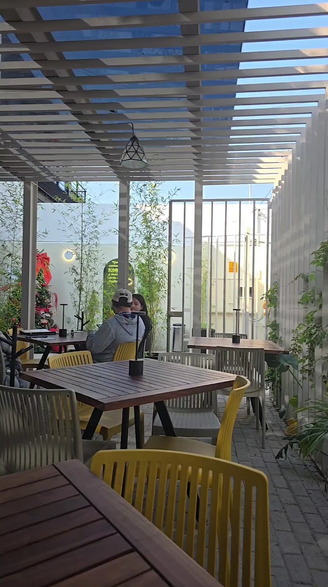 NOBLE Specialty coffee shop and restaurant Photo 2