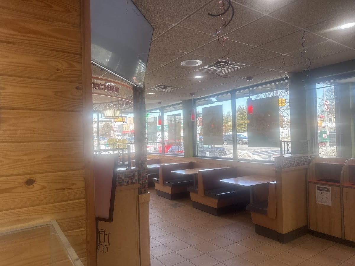 Popeyes Louisiana Kitchen Photo 5